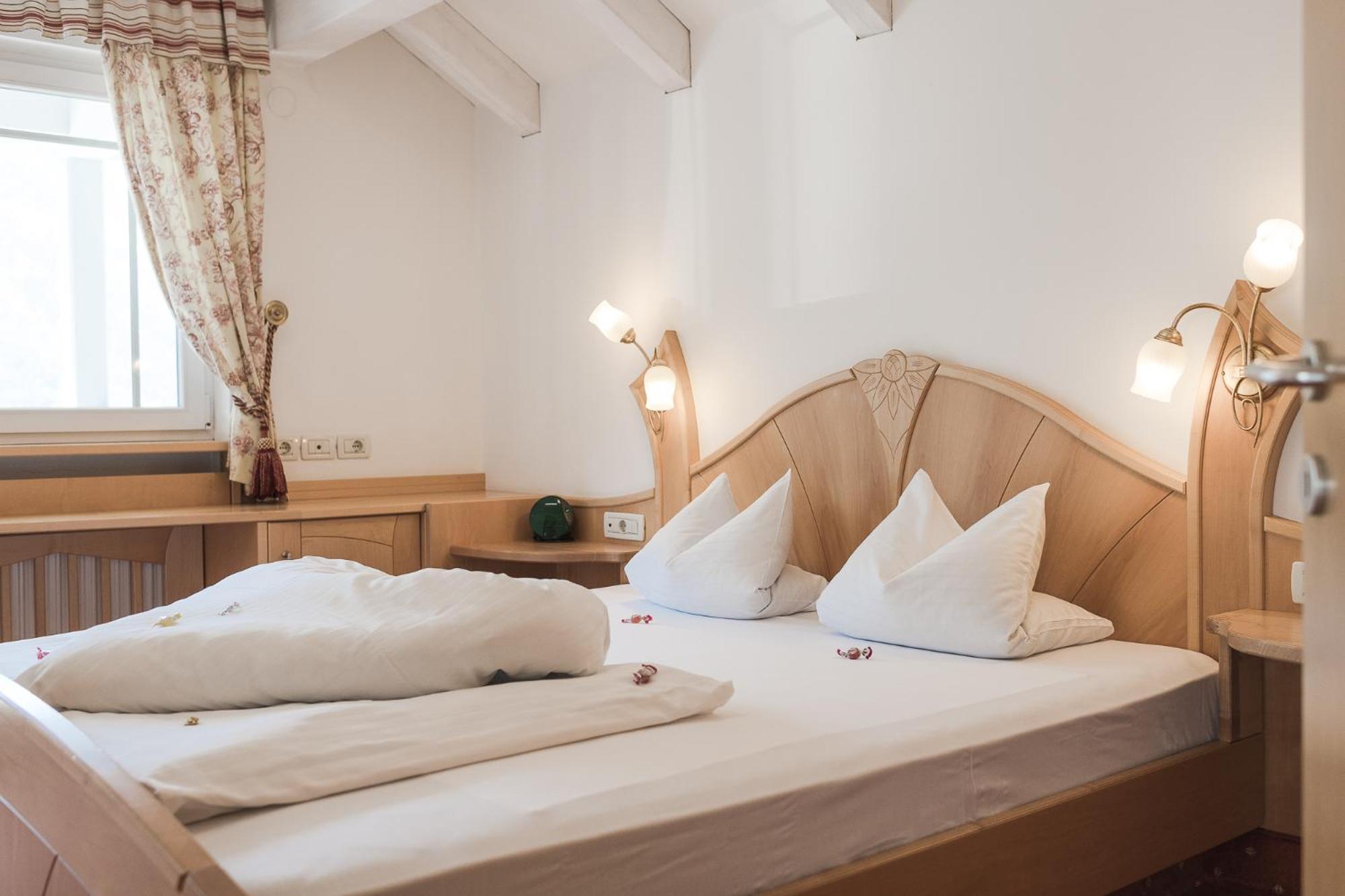 Heidi & Edith Family Aparthotel Rabla Ngoại thất bức ảnh